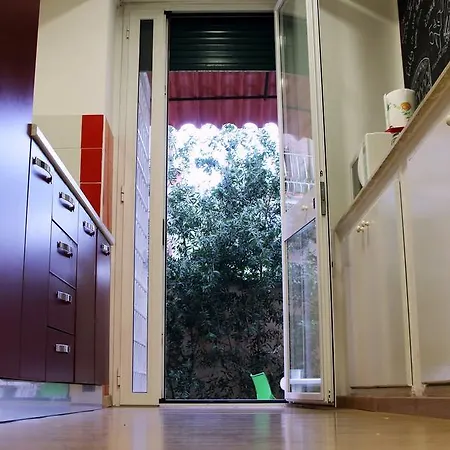 Mv